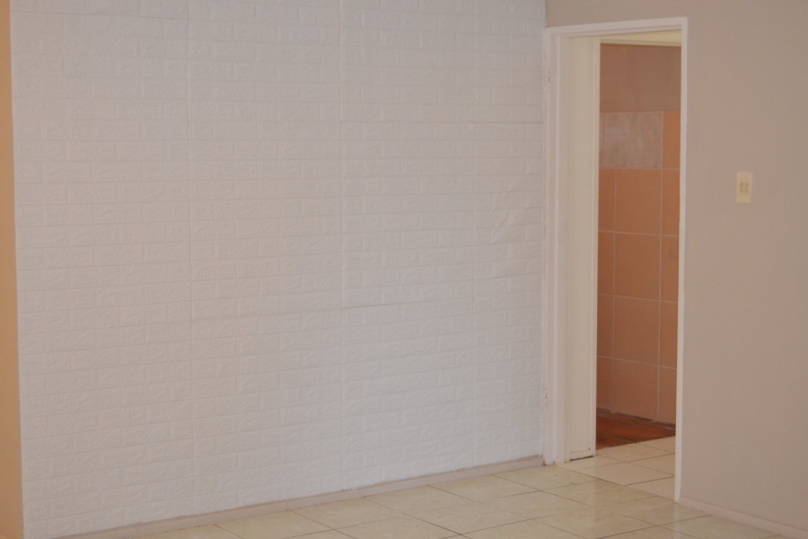 3 Bedroom Property for Sale in Strandfontein Village Western Cape